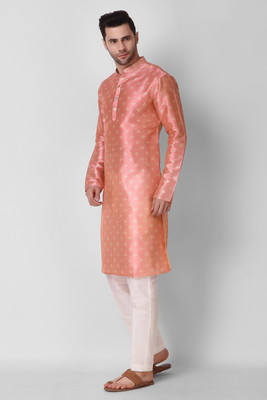 Koshin Men Kurta Pyjama Set