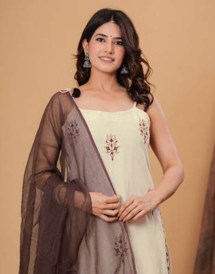 Skylee Women Kurta Pant Dupatta Set