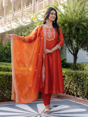 NAVLIK Women Kurta Pant Dupatta Set