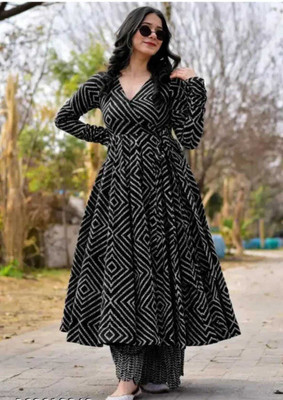 Kiya Enterprise Women Kurti Palazzo Set