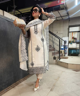 Divastri Women Kurta Pant Dupatta Set