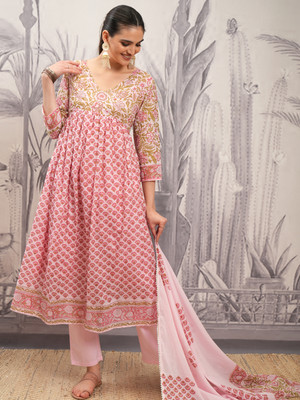 Vishudh Women Kurta Pant Attached Dupatta Set