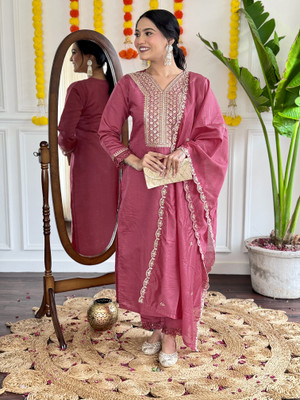 kiwastudio Embroidered Kurta, Trouser/Pant & Dupatta Set