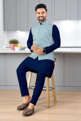 TRUST OUS Men Kurta Pyjama Ethnic Jacket Set
