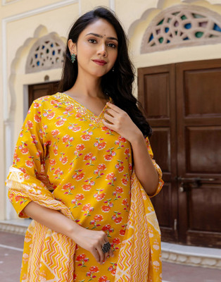 Divastri Women Kurta Pant Dupatta Set
