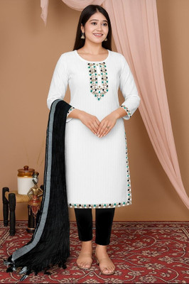 Moli Women Kurti Pant Attached Dupatta Set