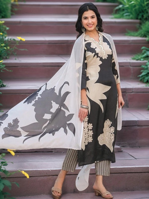 Anni Designer Women Kurta Pant Set