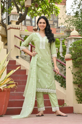 YAVIE Women Kurta Pant Dupatta Set