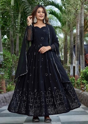 Trijal Fab Women Kurta Dupatta Set