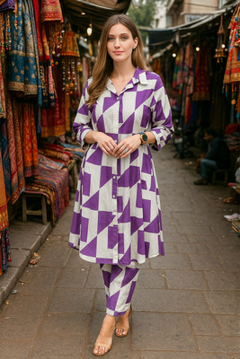 Priyashi Women Kurti Pant Set