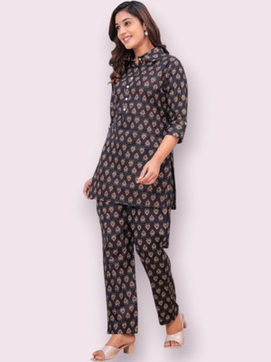 HouseOfCommon Women Kurta Pyjama Set