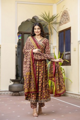 GLAM ROOTS Women Kurta Pyjama Attached Dupatta Set