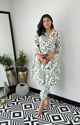 ANIRAV Women Kurta Pant Set