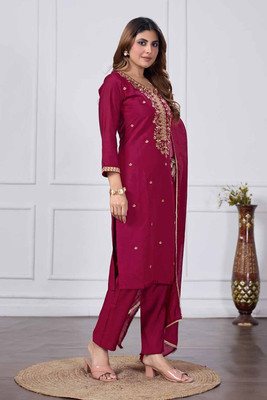 The Style Sanctuary Embroidered Kurta, Trouser/Pant & Dupatta Set
