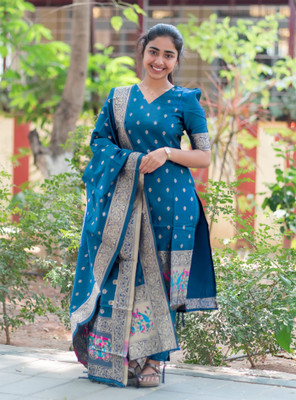 RANGTARA Woven Kurta, Trouser/Pant & Dupatta Set