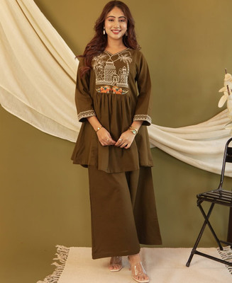ShreeBalaji Women Kurti Pant Set