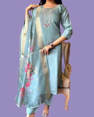 RUTSH CREATION Women Kurta Pant Dupatta Set