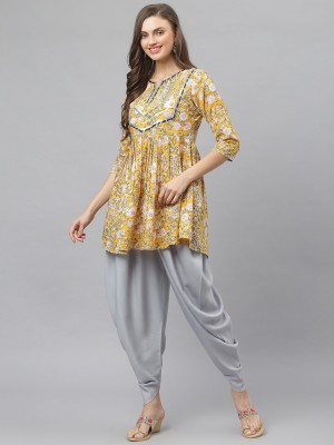 Stylum Women Kurta Dhoti Pant Set