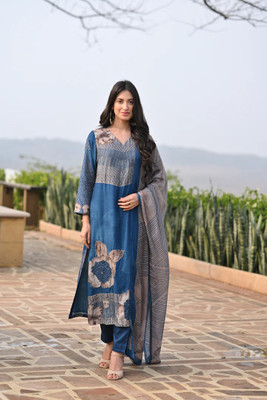 Bhanderi Enterprise Embroidered Kurta, Trouser/Pant & Dupatta Set