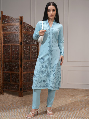 Vishudh Women Kurta Pant Set