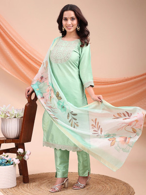 AYUKTA INTERNATIONAL Women Kurti Pant Dupatta Set