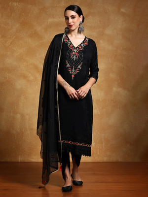 Varanga Women Kurta Dhoti Pant Dupatta Set