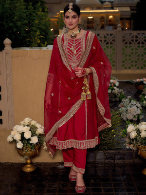 Indo Era Women Kurta Pant Dupatta Set
