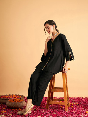 Shae by SASSAFRAS Women Ethnic Top Pant Set