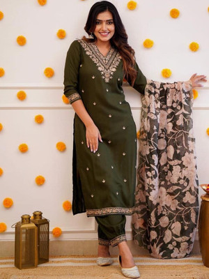 Klosia Women Kurta Pant Dupatta Set