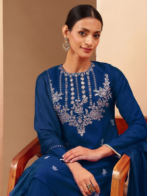 Janasya Women Kurti Sharara Dupatta Set