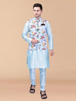 Svatantra Men Kurta Pyjama Ethnic Jacket Set