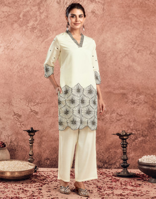 Samah Women Kurta Pant Set