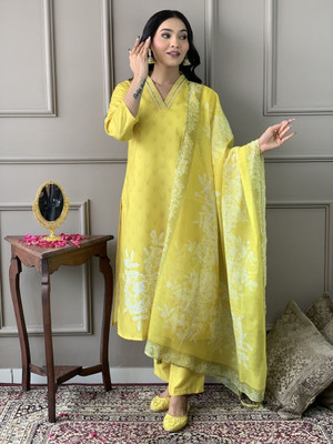Love Of Fashion Women Kurta Pant Dupatta Set