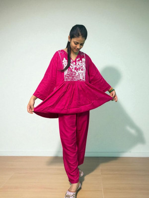 llizasboutique Women Kurta Pant Set