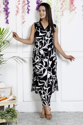BOUGHT FIRST Women Kurti Pant Set
