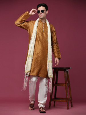 SKAVIJ Men Kurta Dupatta Set