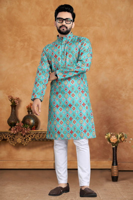 Kunj Creation Men Embroidered A-line Kurta(Multicolor)
