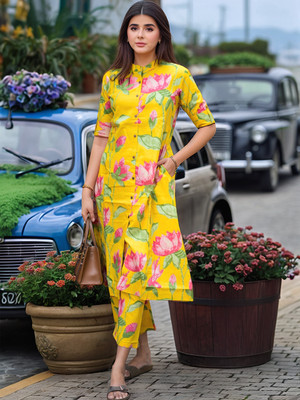 Gosriki Women Kurta Pant Set