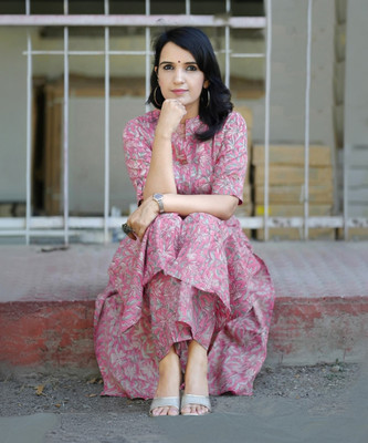 Divastri Women Kurta Pant Set