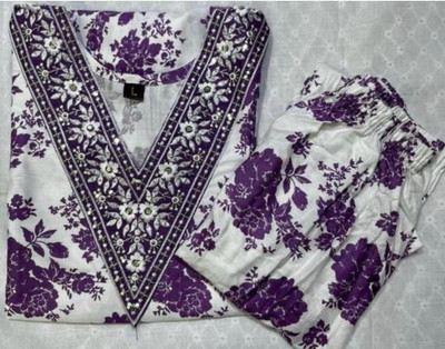 FINCLOTHEN Women Kurti Pant Set