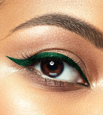 MYEONG Smudge Free ,Water Proof Lines & Designs Sketch Eye Liner 2.5 ml(Green)