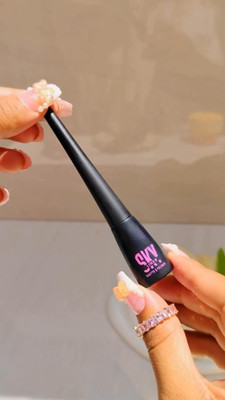 Yuency Eyeliner Matte Finish | Smudge Proof | Transfer Proof upto 12 hrs 4.5 ml(Black)