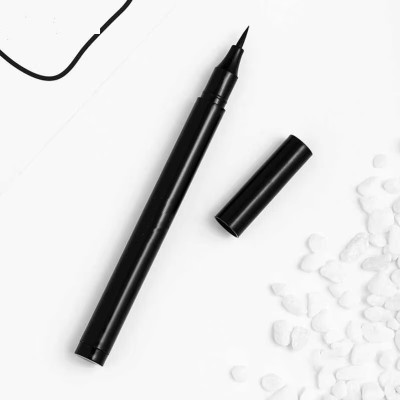 GFSU - GO FOR SOMETHING UNIQUE Perfect sketch pen eyeliner waterproof 1.5 ml(black)