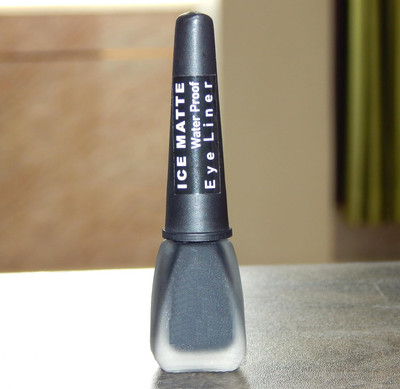 GFSU - GO FOR SOMETHING UNIQUE Longlasting matte liquid eyeliner 3.5 ml(black)