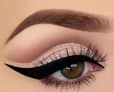 THTC Intense Black Color Smooth Liquid Eyeliner 6 ml(black)
