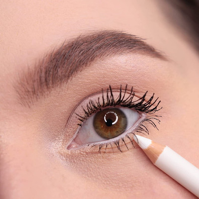 DARVING 12 Plus Hours Long Stay White Kajal 2 g(WHITE)