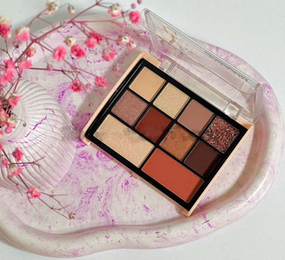 GABBU Ultimate 9 Pigmented Colors Eyeshadow Palette 25 g(MULTICOLOR)