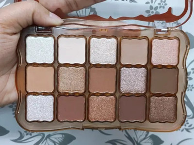GABBU Ultra Pigmented Smoky Eyes Chocolate Eyeshadow Palette 25 g(Mult color)
