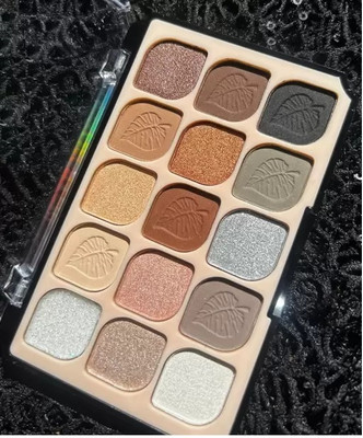GABBU 15 Shades vibrant for every makeup mood Eyeshadow Palette 15 g(multicolor)