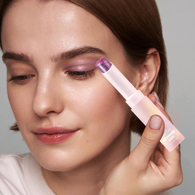 luzimaisa Jelly Eyeshadow Stick with Glitter & Shimmer Finish 3 g(pink)
